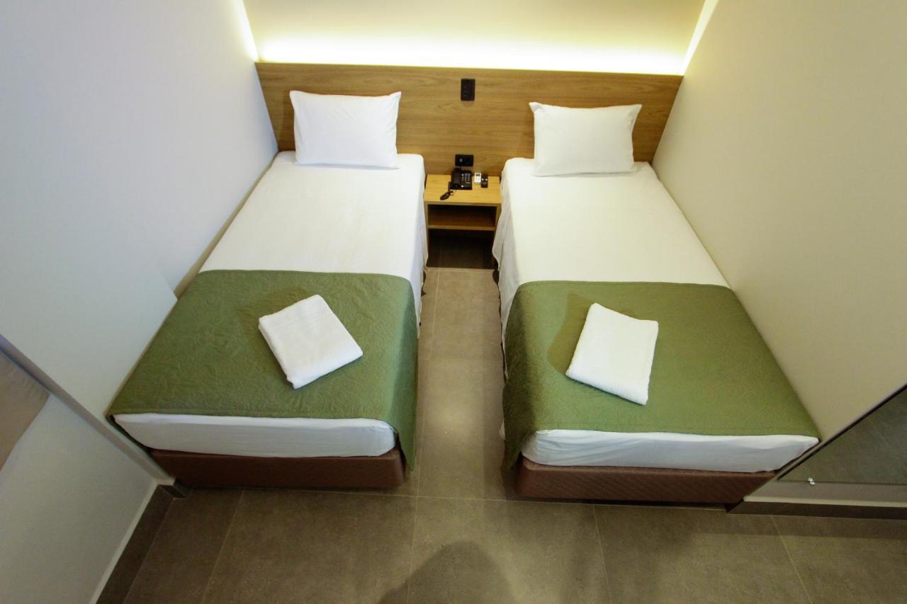 Neo Park Hotel Maringá Buitenkant foto