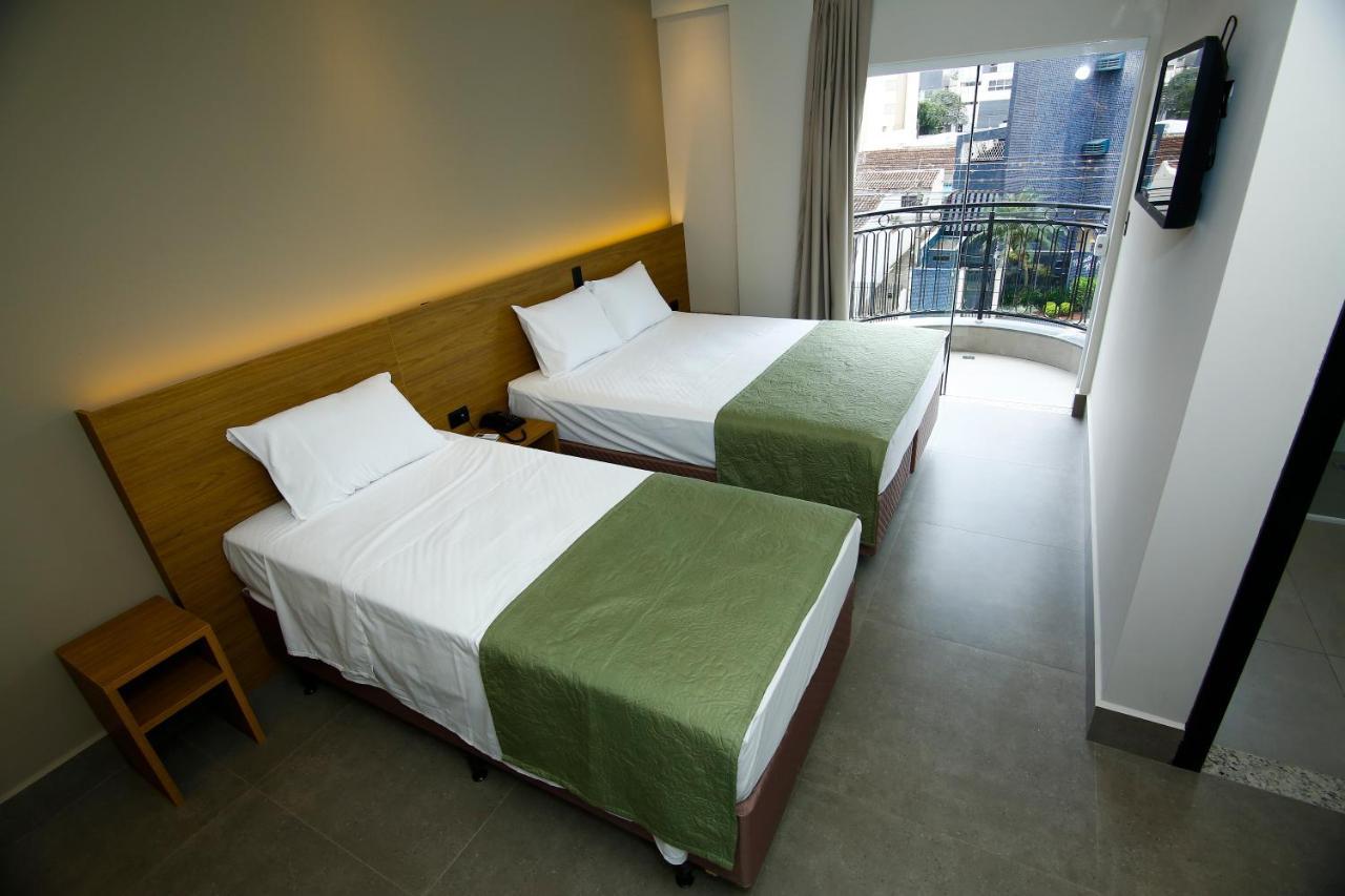 Neo Park Hotel Maringá Buitenkant foto