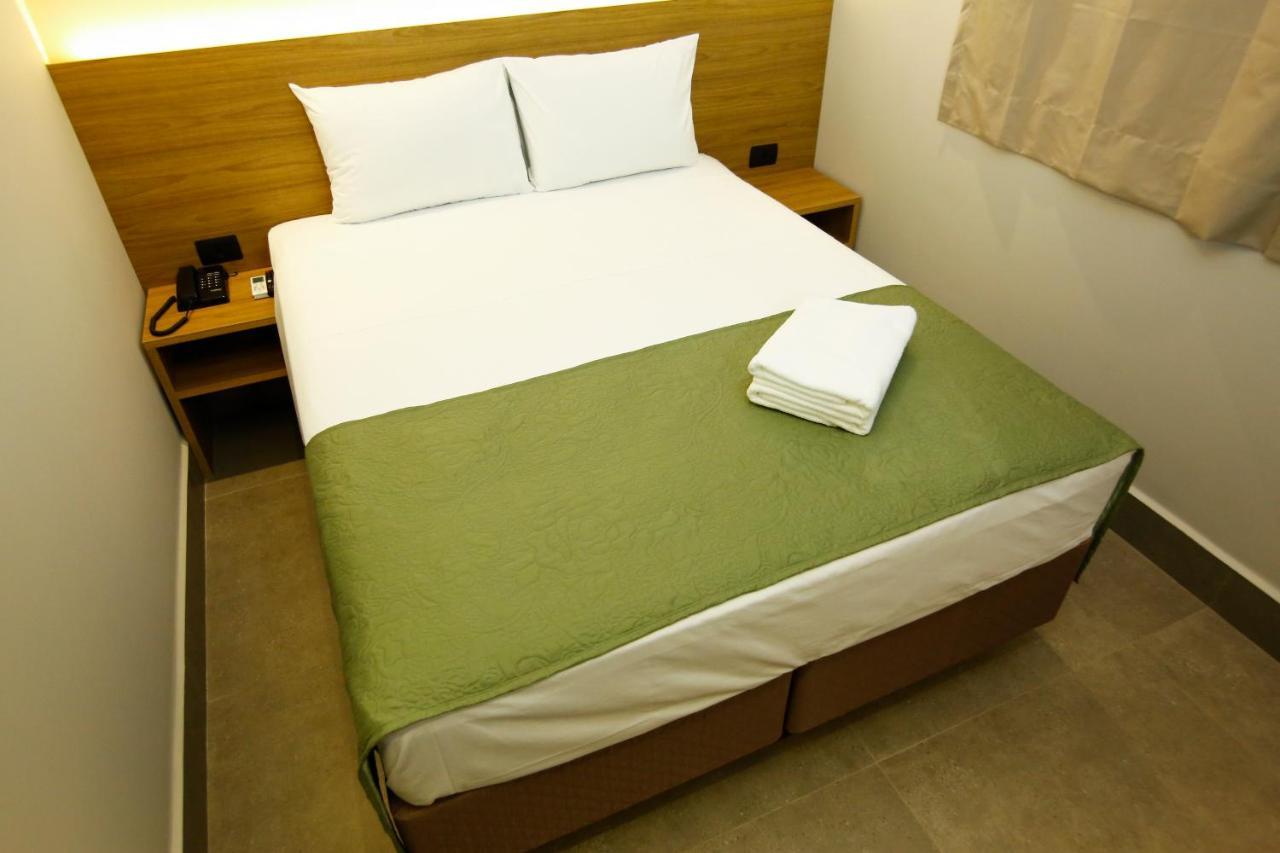 Neo Park Hotel Maringá Buitenkant foto